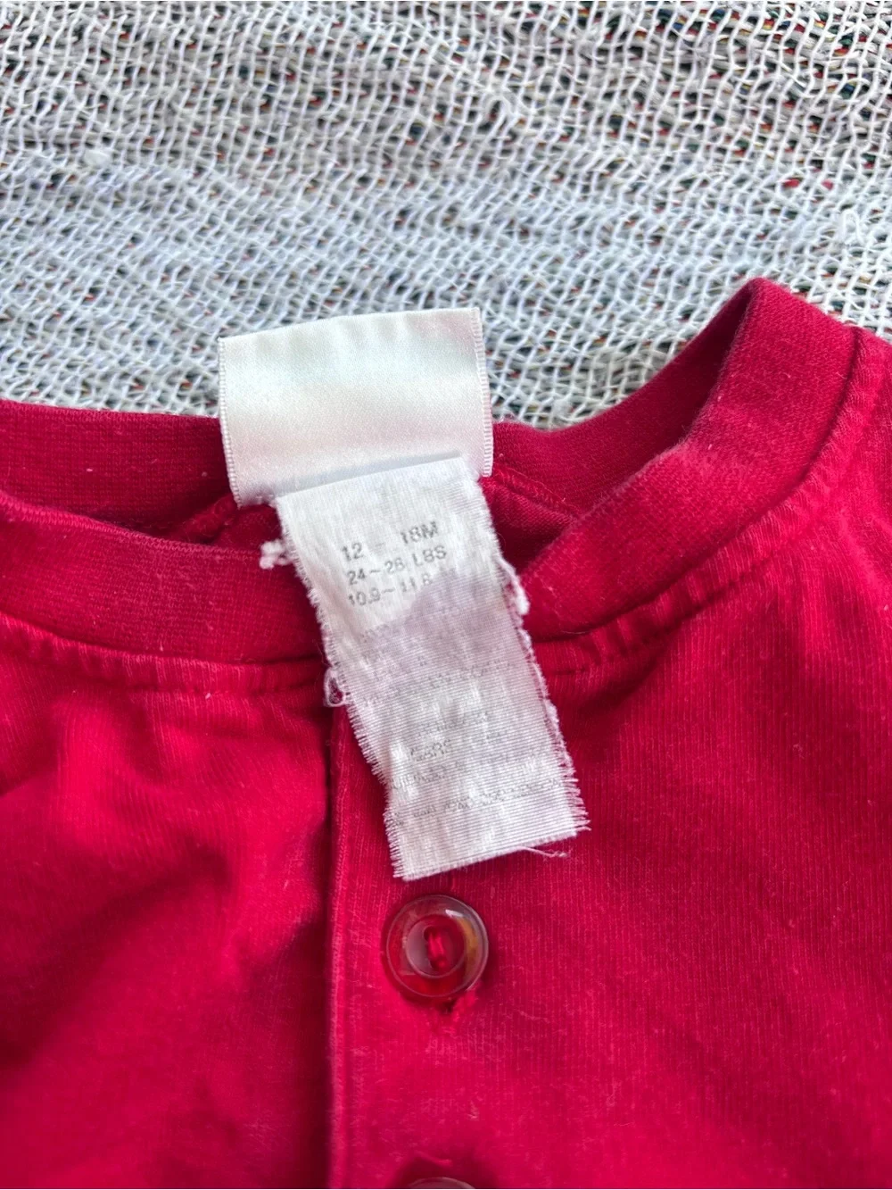 CARTERS X JOHN LENNON RED DOG GRAPHIC ONE PIECE ROMPER SIZE 12/18 MONTHS